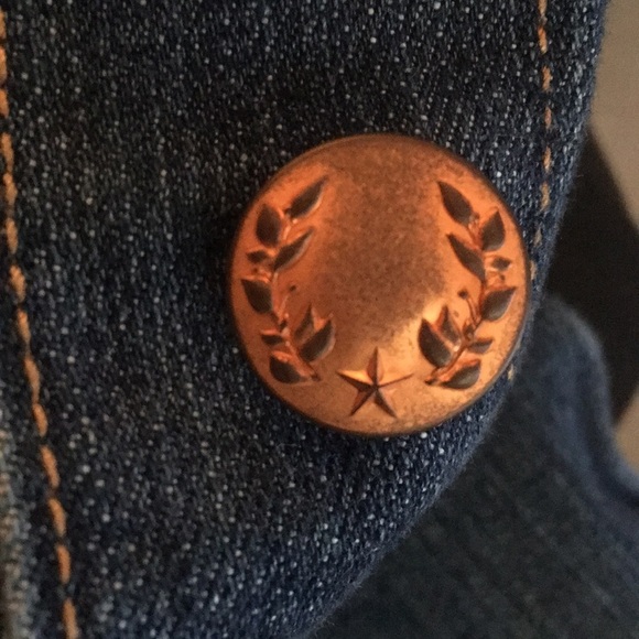 Vintage Levi Strauss & Co Signature Trucker Jacket - Picture 6 of 6